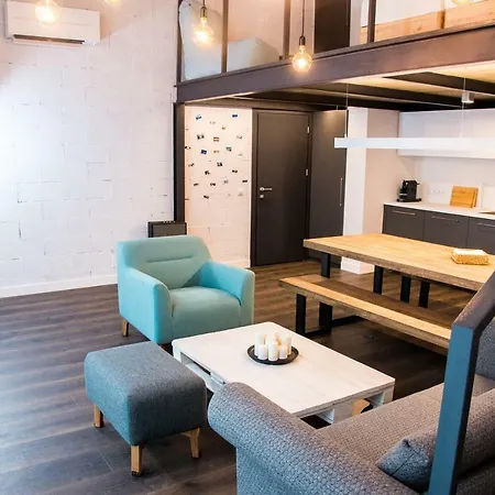 Riverside Loft Daire Vilnius